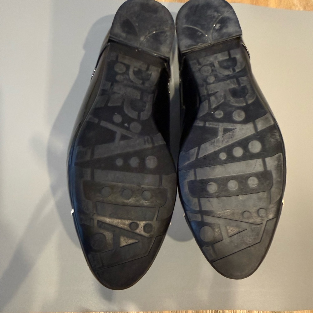 Prada Black Patent Leather Shoes with Large Bows - Picture 6 of 6